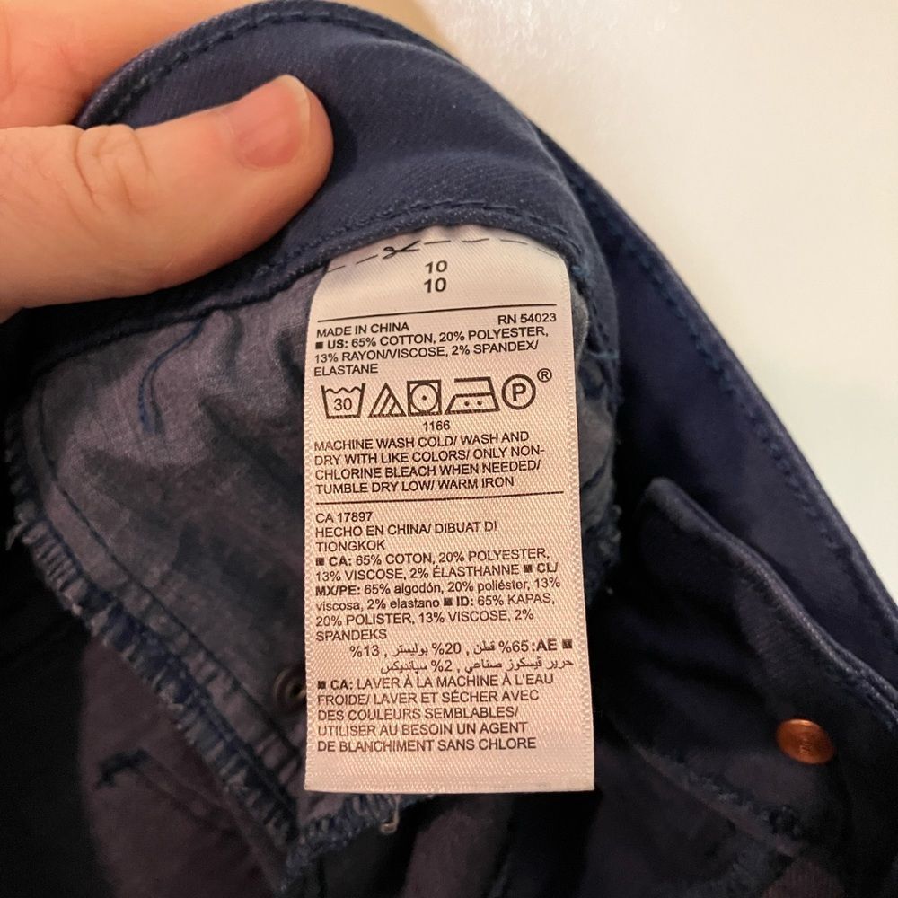 Old Navy rockstar, periwinkle, skinny, mid rise, excellent condition, size 10 - Picture 3 of 6